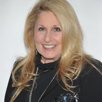 Jane Holzer Net Worth