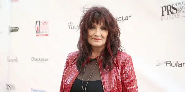 Meredith Brooks