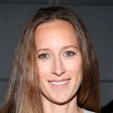 Shauna Robertson Net Worth