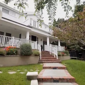 Neve Campbell Is Selling Her Los Angeles House With $4.3 Million Asking Price