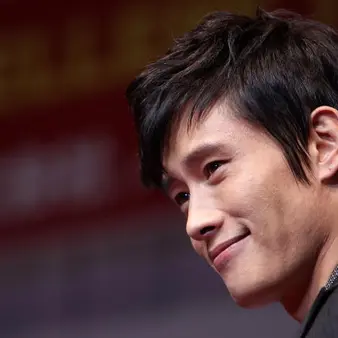 Lee Byung-hun Net Worth