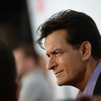 Charlie Sheen Reportedly Owes $15+ Million To Ex Brooke Mueller... Hasn't Paid Child Support In Over A Decade, According To Court Filing