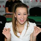 Ashley Leggat Net Worth