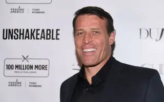 Tony Robbins Net Worth