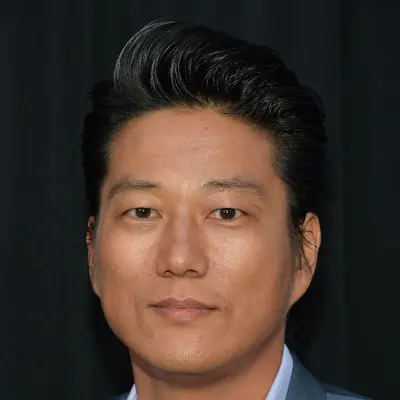 Sung Kang