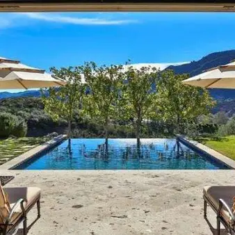 Britney Spears Buys Stunning Thousand Oaks Estate For $7.4 Million