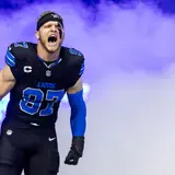 Aidan Hutchinson Has Signed A Record-Setting Contract Extension For A Non-Quarterback