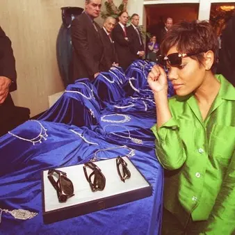 Lisa Canning Net Worth