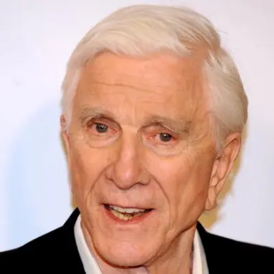 Leslie Nielsen