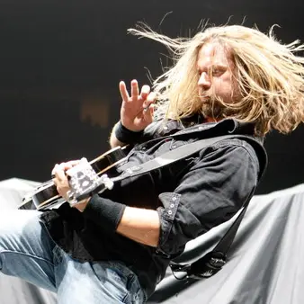 Pepper Keenan Net Worth