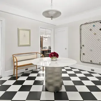 Chloe Sevigny Quickly Sells $2.75 Million Brooklyn Apartment
