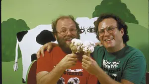 How Ben & Jerry Turned a $5 Ice Cream Class Into a Billion-Dollar Empire (And an Enormous Corporate Headache)