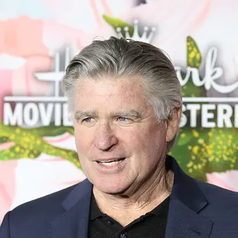 Treat Williams Net Worth