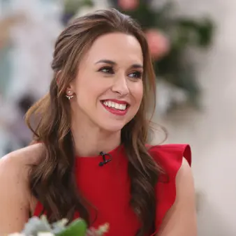 Lacey Chabert Net Worth | Celebrity Net Worth