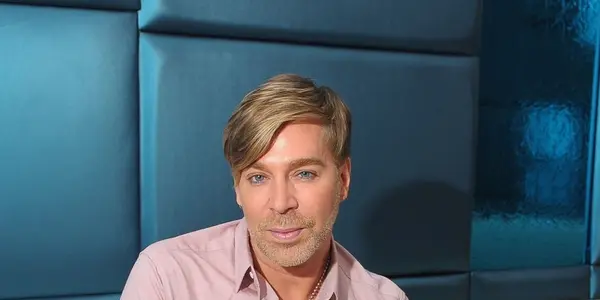 Chaz Dean