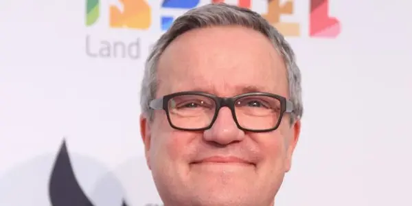 Mark Lowry