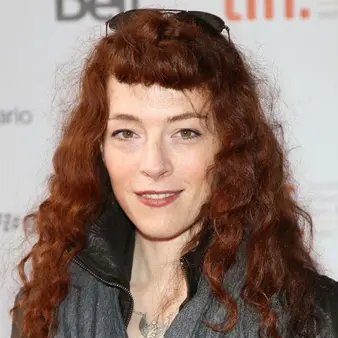 Melissa Auf der Maur Net Worth