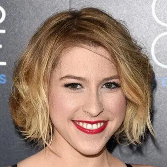 Eden Sher Net Worth