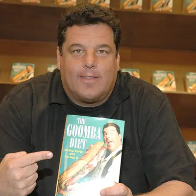 Steve Schirripa