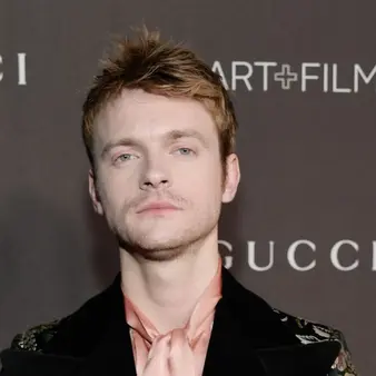 Finneas O'Connell Net Worth