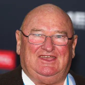 Lindsay Fox Net Worth