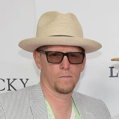 Robert Wahlberg