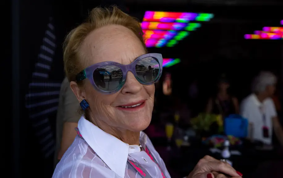 "I'm Alice Walton… B*TCH!!!"… What Happens When The Richest Woman In The World Gets Pulled Over For A DUI?