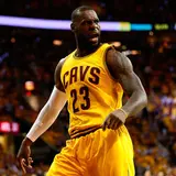 LeBron James Doesn't Want Endorsement Deals From Public Companies… And It's A BRILLIANT Business Move