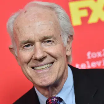 Mike Farrell Net Worth