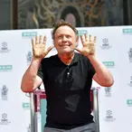 Billy Crystal Net Worth