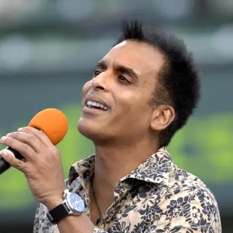 Jon Secada Net Worth