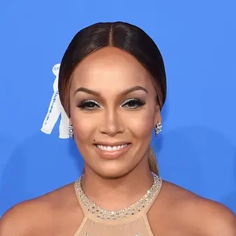 Kimbella Vanderhee Net Worth