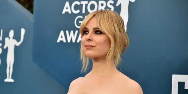 Cara Buono