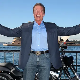 Arnold Schwarzenegger Doesn't Know Who William Shatner Is