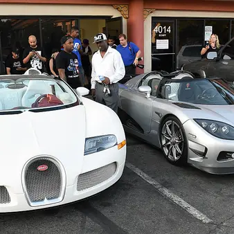Floyd Mayweather Instagrams Insanely Awesome/Gaudy Photo Of $61 Million Toy Collection