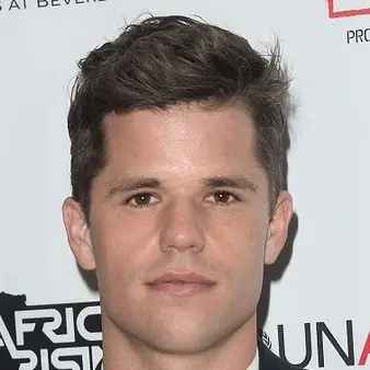Charlie Carver Net Worth