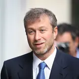 How Billionaire Russian Oligarch Roman Abramovich Spends his Billions