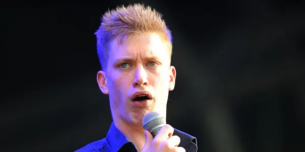 Daniel Sloss