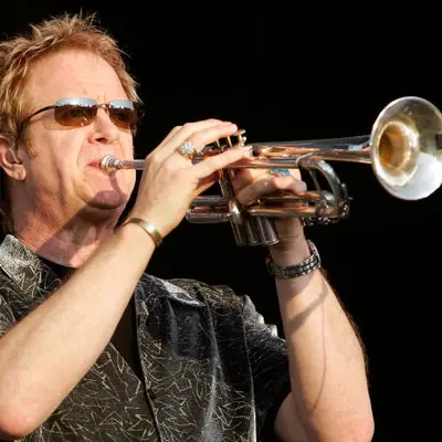 Lee Loughnane