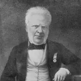 This Lesser-Known American Family Has Produced Fourteen Living Billionaires – And No, We're Not Talking About The Waltons