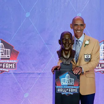 Former NFL Coach Tony Dungy Says There's One Main Reason Why Athletes Hold Out