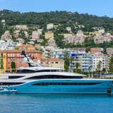 Video Captures Moment $100 Million Yacht Owned By Capri Sun Billionaire Crashes Into Caribbean Yacht Club - Yes. Capri Sun Made Someone A Billionaire.