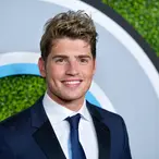 Gregg Sulkin Net Worth