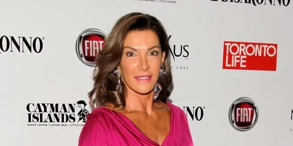 Hilary Farr
