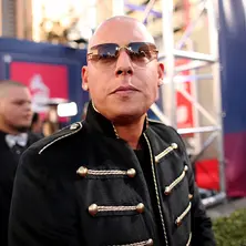 Cosculluela Net Worth