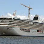 Forget Old Folk's Homes – Retire On A Luxury Cruise Ship! This Woman Has Done It For 10 Years!!