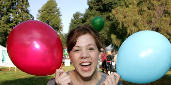 Lynsey Bartilson