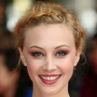 Sarah Gadon Net Worth