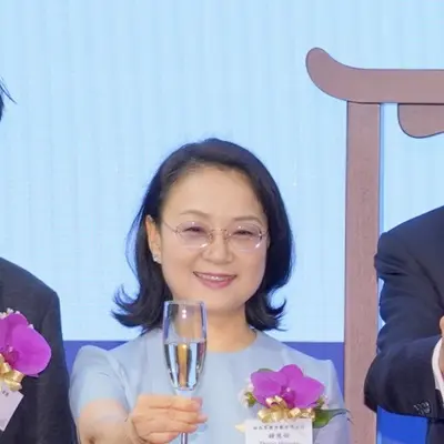 Zhong Huijuan