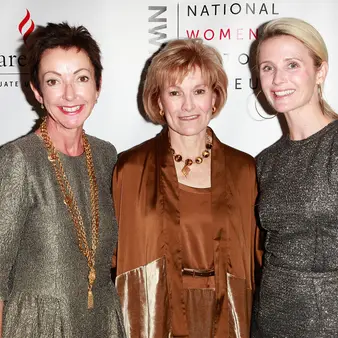 Meet Jane Wurwand: She Came To The U.S. With Just A Suitcase And $2,800, And Launched A Global Company.